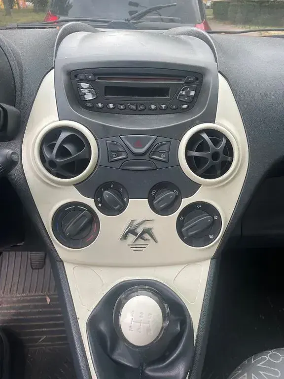Gebraucht Ford Ka 69 PS (50 kW) 2009 Silber Kleinwagen