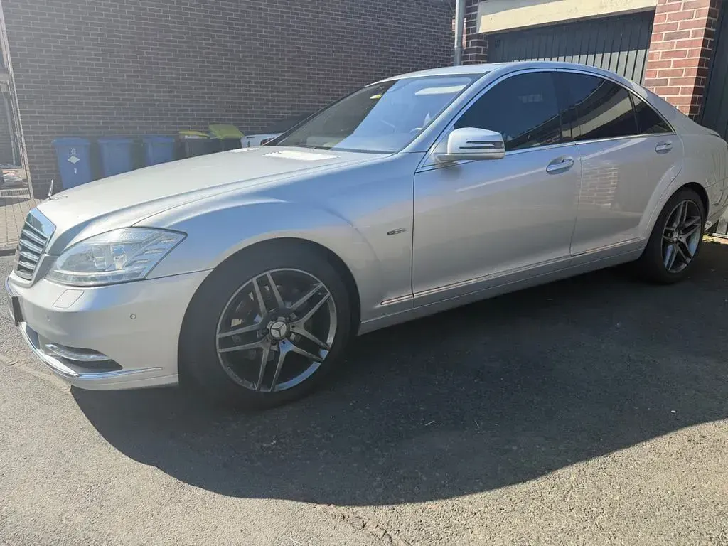 Gebraucht Mercedes S350 235 PS (172 kW) 2009 Silber Limousine