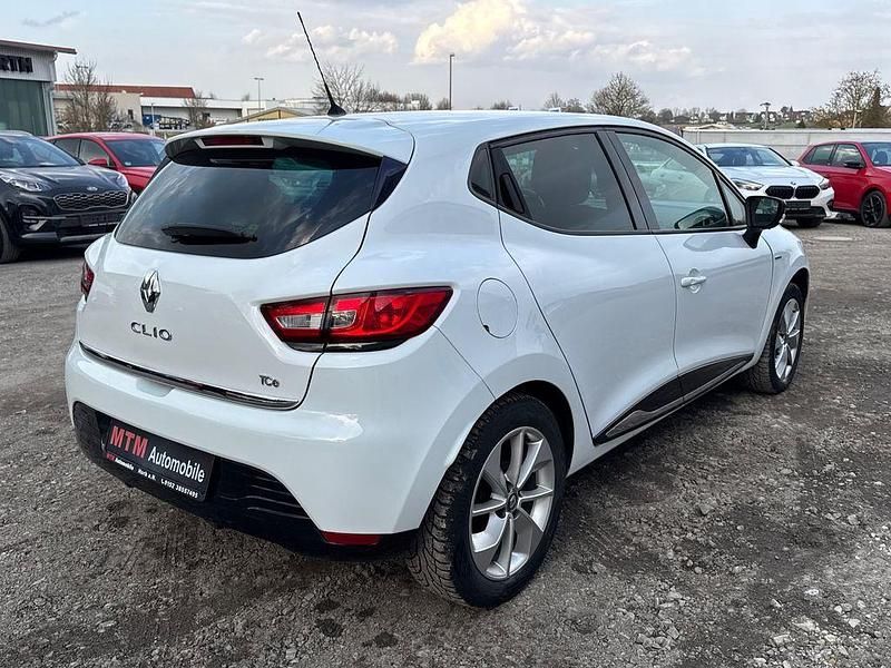 Gebraucht Renault Clio IV LIMITED 90 PS (66 kW) 2016 Weiß Limousine