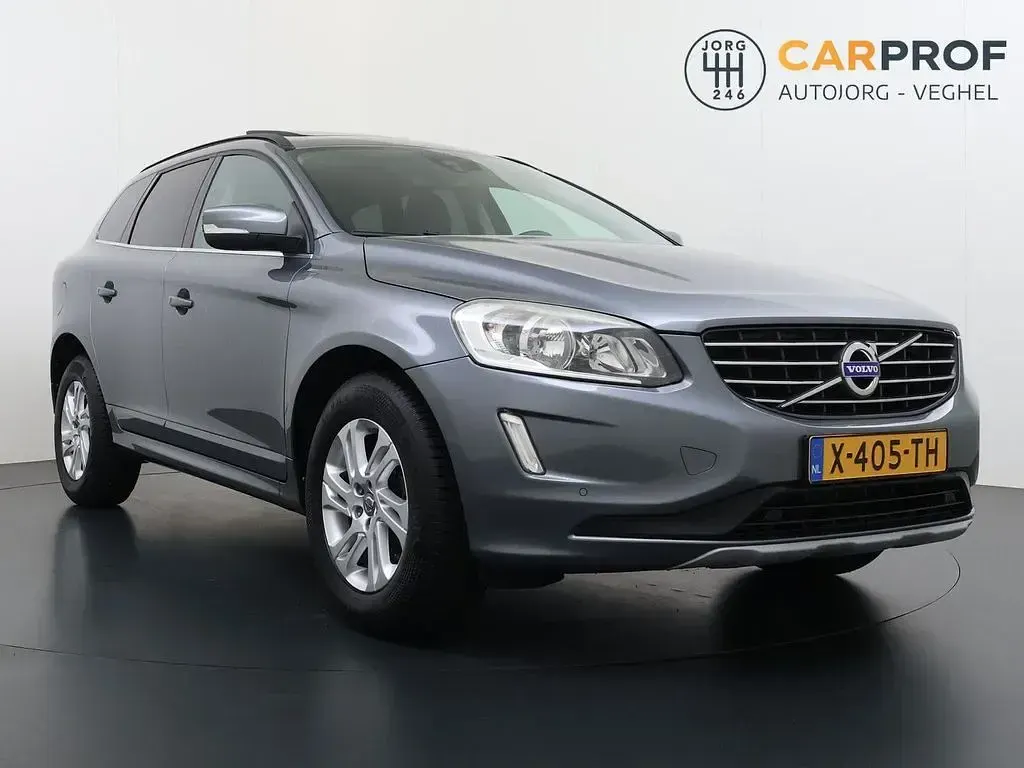 Gebraucht Volvo XC60 Summum 150 PS (110 kW) 2016 Grau SUV