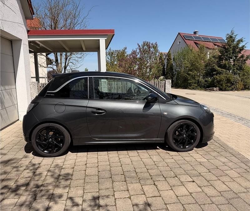 Usata Opel Adam 101 CV (74 kW) 2017 Grigio Utilitaria