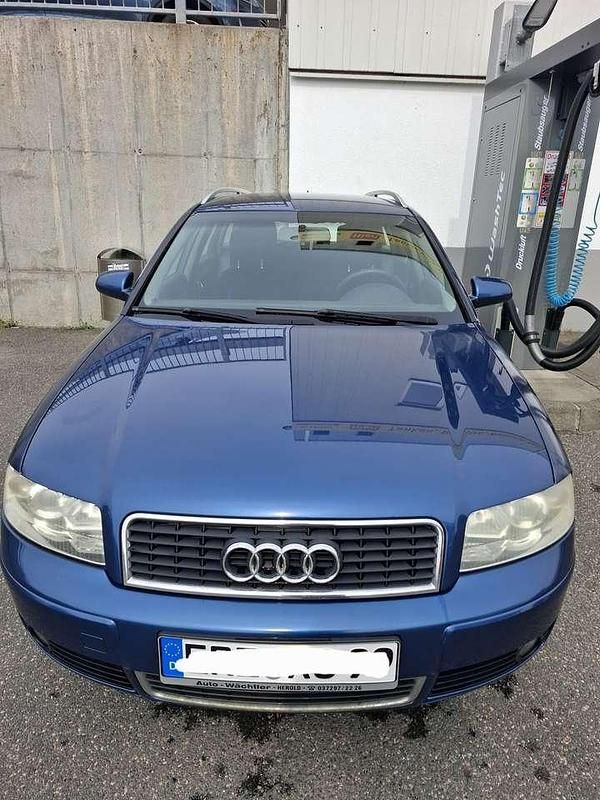 Gebraucht 2004 Audi A4 Limousine | 2.000 € (Guter Preis) - Bild 1/4