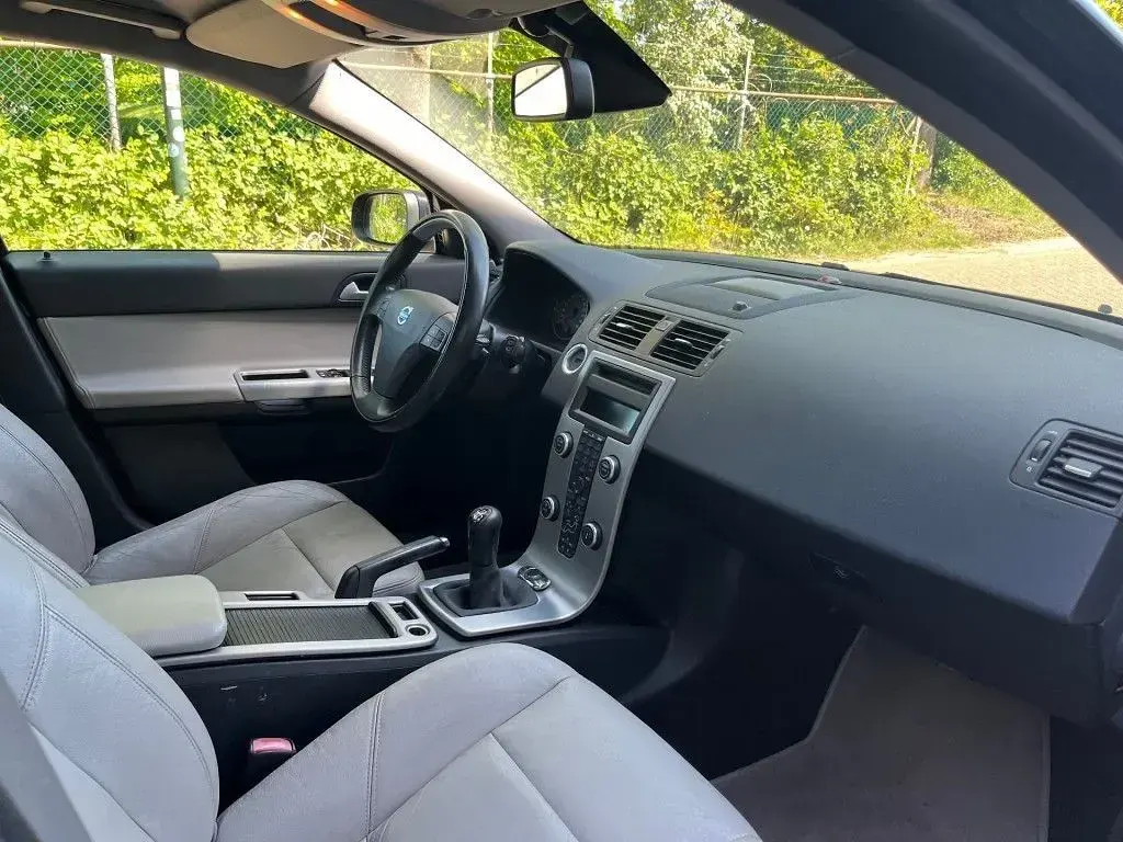 Gebraucht Volvo V50 179 PS (131 kW) 2008 Schwarz Kombi