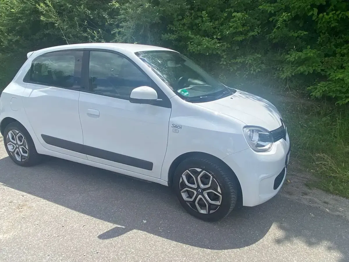Gebraucht Renault Twingo 60 kW (82 PS) 2021 Weiß Kleinwagen