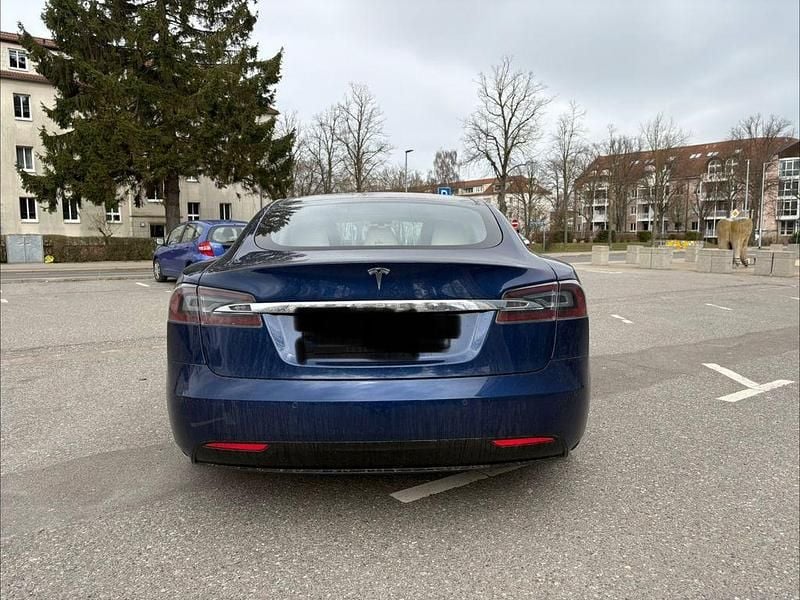Gebraucht Tesla Model S 386 kW (525 PS) 2018 Blau Kleinwagen