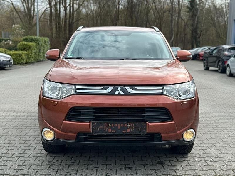 Gebraucht Mitsubishi Outlander Instyle 150 PS (110 kW) 2012 Braun SUV