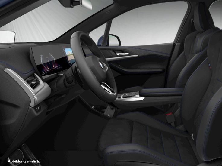 Gebraucht BMW 220 M Sport 163 PS (119 kW) 2025 Sparkling kupfergrau metallic Coupé