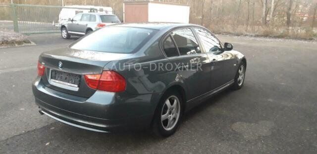 Gebraucht BMW 318 143 PS (105 kW) 2009 Andere farbe metallic Limousine