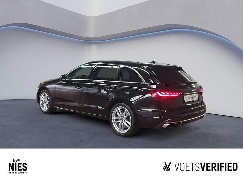 Gebraucht Audi A4 Advanced Plus 163 PS (119 kW) 2023 Schwarz Kombi