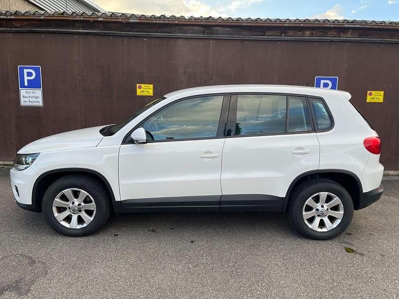 Gebraucht VW Tiguan Track & Field 160 PS (117 kW) 2012 Weiß SUV