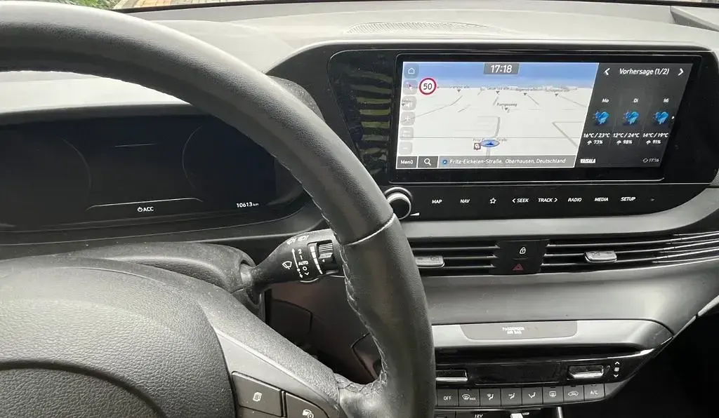 Gebraucht Hyundai Bayon Trend 101 PS (74 kW) 2022 Silber SUV