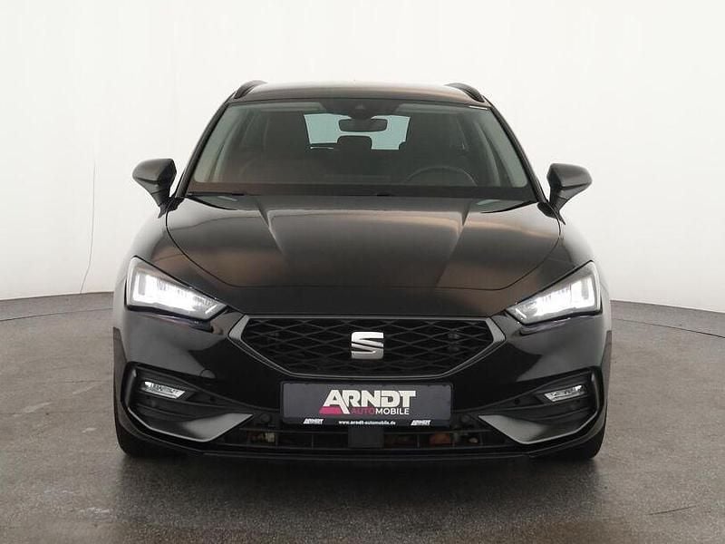 Gebraucht Seat Leon FR 150 PS (110 kW) 2024 Midnight schwarz Limousine
