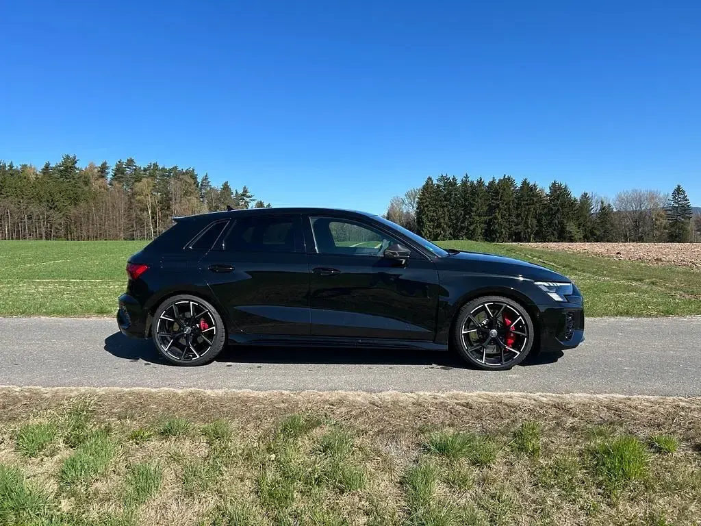 Brugt Audi RS3 Ambiente 400 HK (294 kW) 2022 Sort Sedan