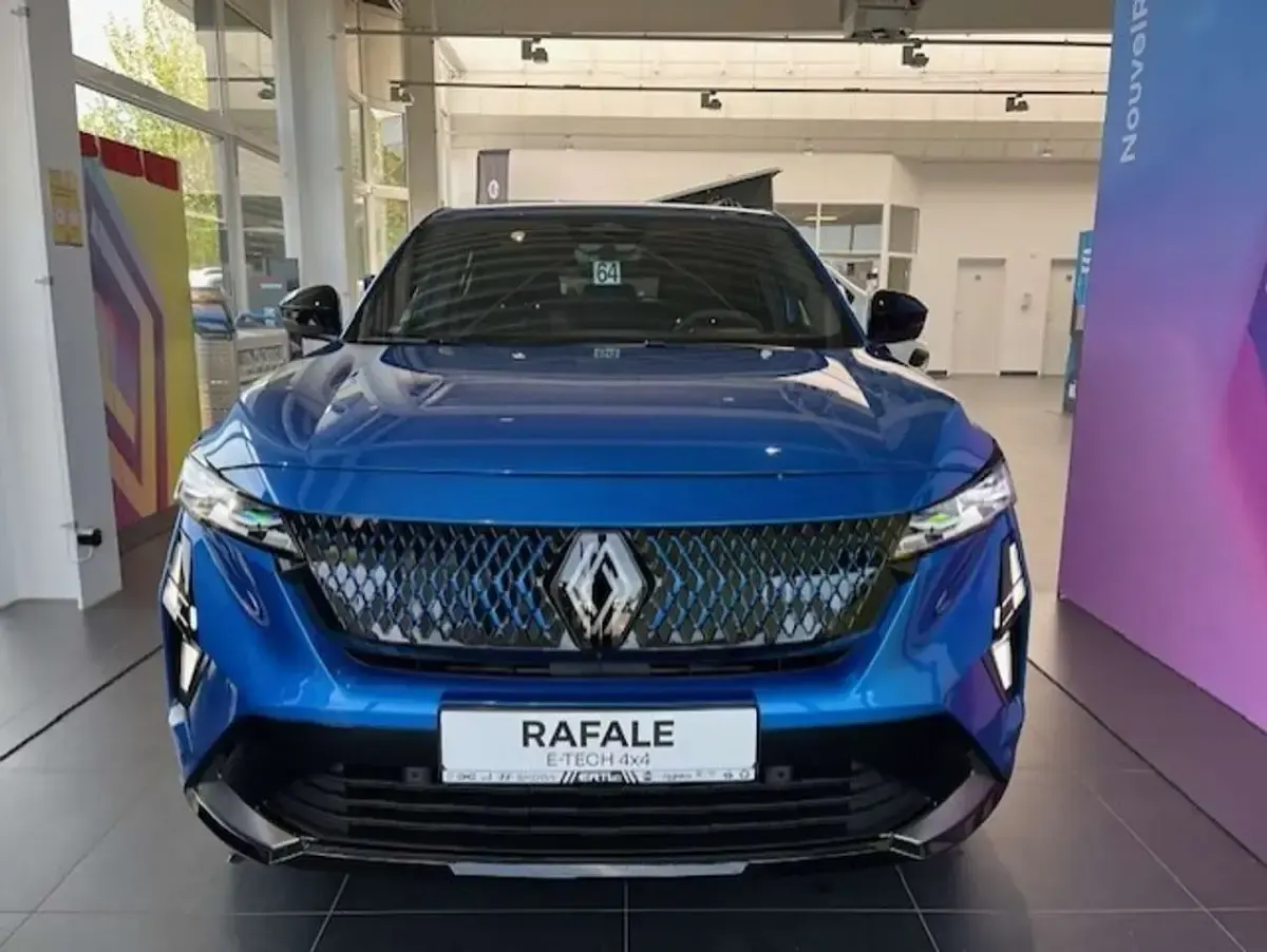 Nowe Renault Rafale 150 KM (110 kW) 2026 Niebieski SUV