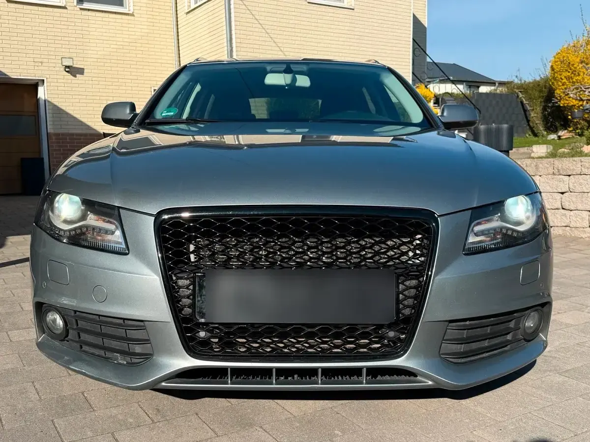 Gebraucht Audi A4 143 PS (105 kW) 2011 Silber Kombi