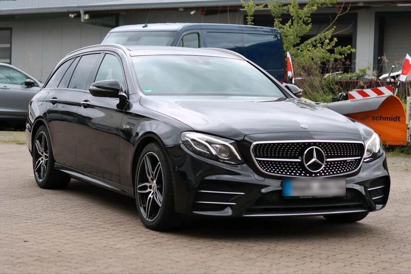 Schwarz Gebraucht 2018 Mercedes E43 AMG AMG Limousine | 36.900 € (Guter Preis) - Bild 1/4