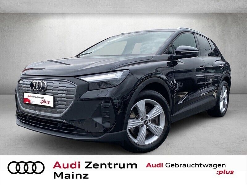 Mythosschwarz metallic Gebraucht 2023 Audi Q4 e-tron Advanced SUV | 33.380 € (Superpreis) - Bild 1/4