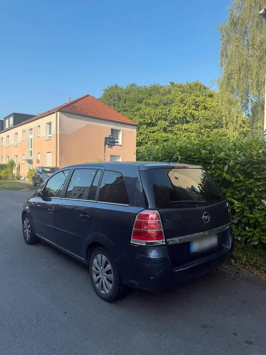 Gebraucht Opel Zafira 120 PS (88 kW) 2007 Grau Van / Kleinbus