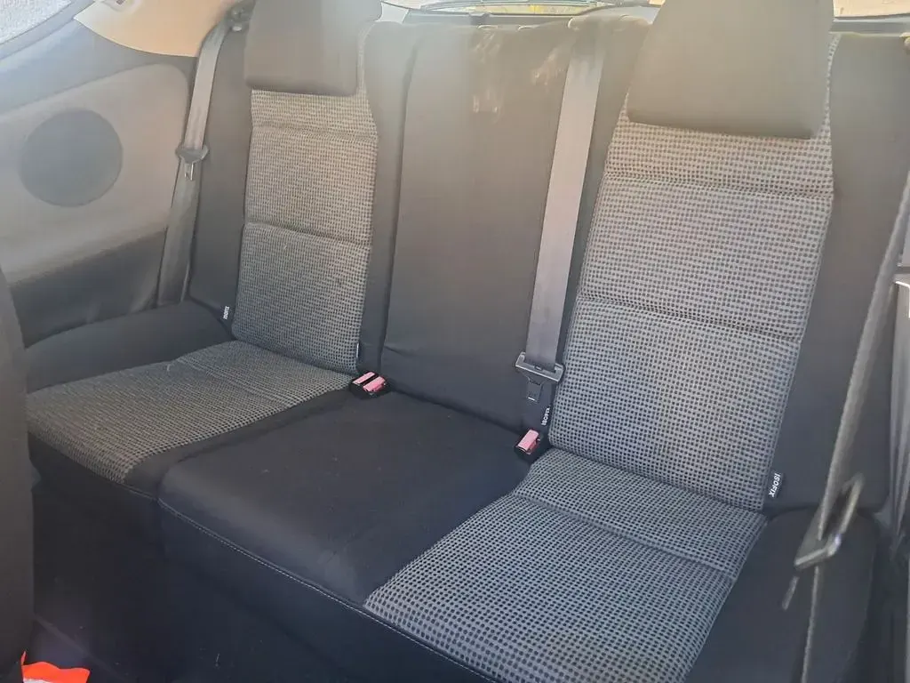 Gebraucht Peugeot 207 Premium 95 PS (69 kW) 2010 Grau Limousine