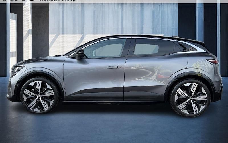 Gebraucht Renault Megane E-Tech Iconic 160 kW (218 PS) 2022 Grau Limousine