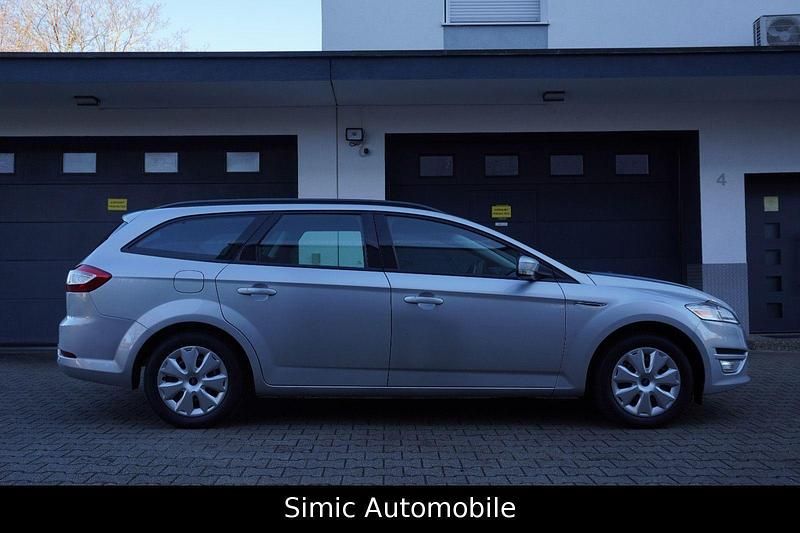 Gebraucht Ford Mondeo Trend 116 PS (85 kW) 2012 Silber Kombi
