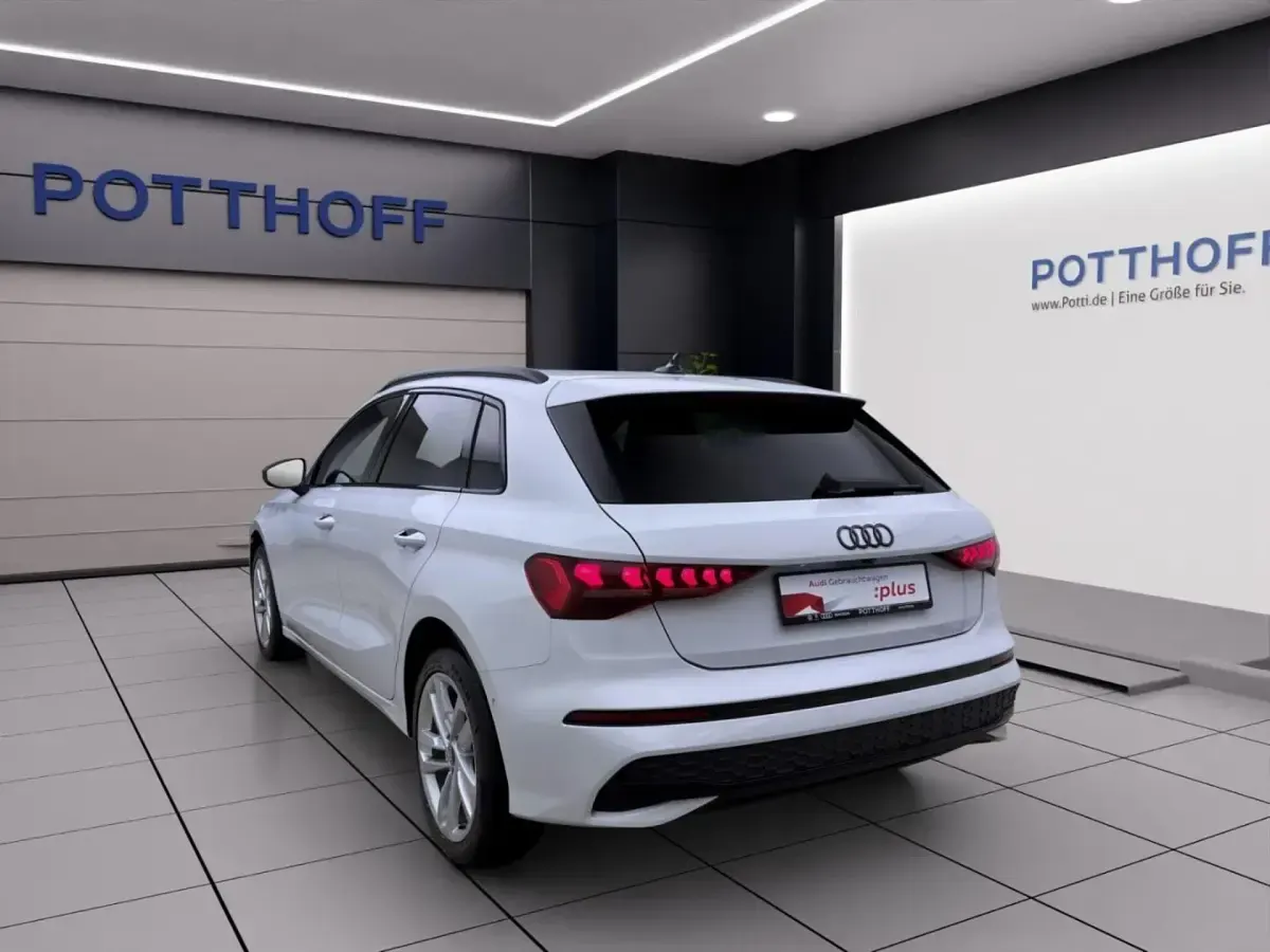 Gebraucht Audi A3 Advanced 116 PS (85 kW) 2026 Gletscherweiß metallic