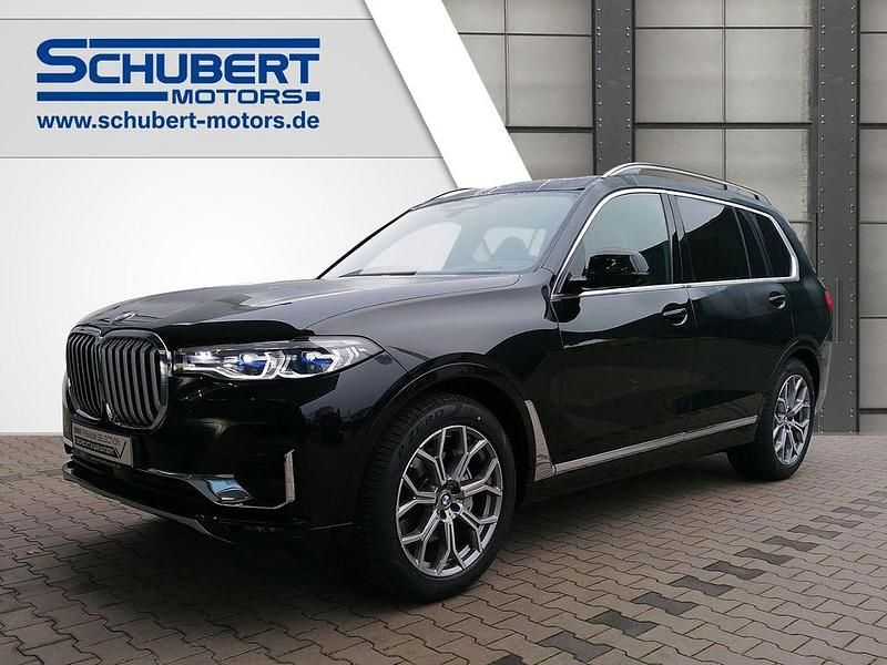 Schwarz Gebraucht 2022 BMW X7 SUV | 78.990 € (Teuer) - Bild 1/4