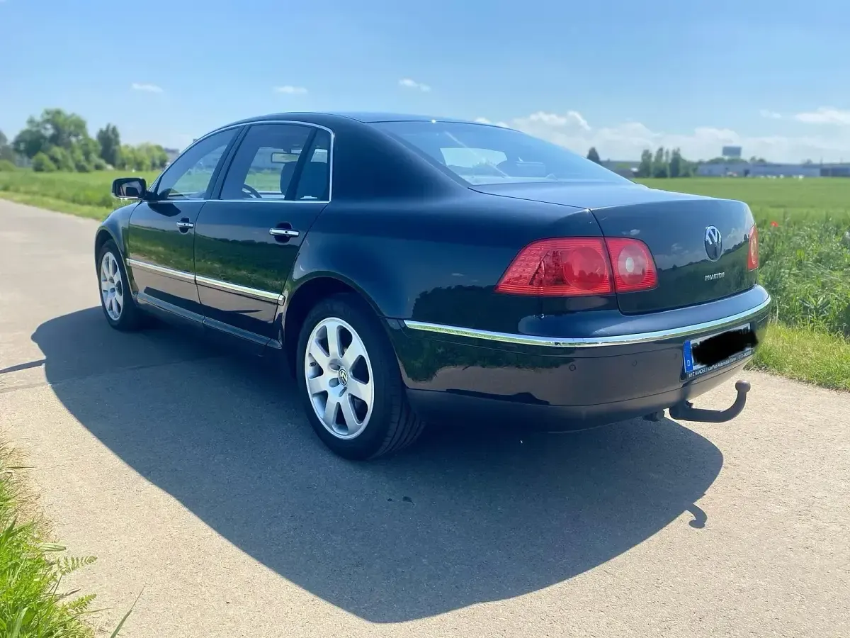 Gebraucht VW Phaeton 224 PS (164 kW) 2006 Schwarz Limousine