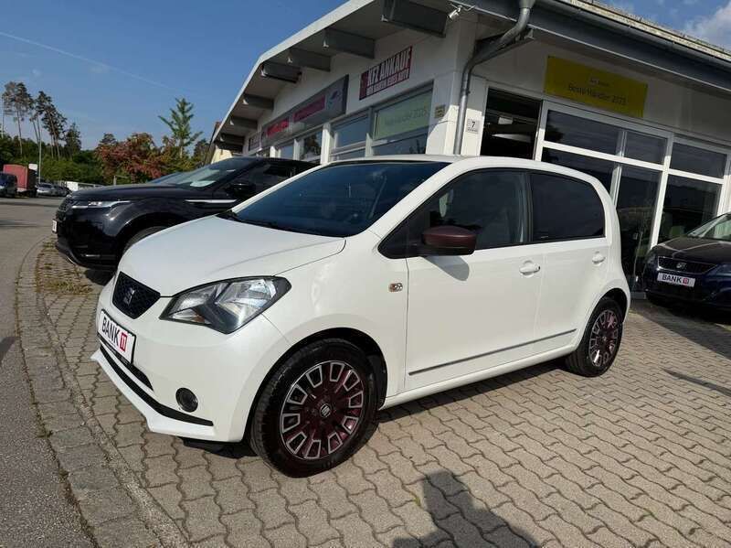Oryxweiß perlmutteffekt Gebraucht 2016 Seat Mii Chic Kleinwagen | 6.500 € (Fairer Preis) - Bild 1/4