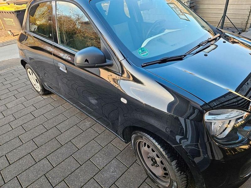 Gebraucht Renault Twingo Life 69 PS (50 kW) 2017 Schwarz Kleinwagen