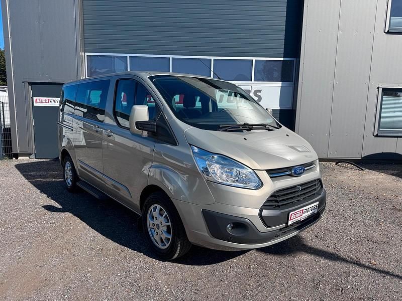 Gebraucht 2015 Ford Tourneo Custom Titanium Van | 15.800 € (Guter Preis) - Bild 1/4