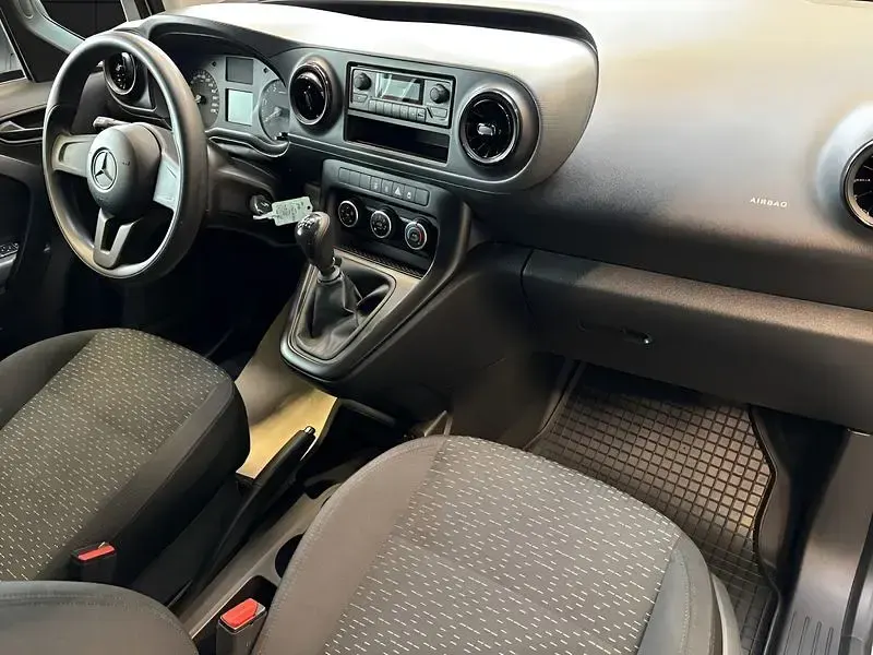 Gebraucht Mercedes Citan 108 75 PS (55 kW) 2024 Weiß Van / Kleinbus