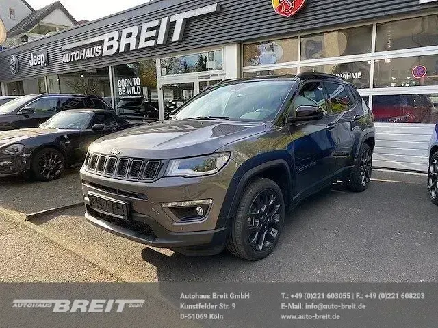 Usata Jeep Compass 241 CV (177 kW) 2020 Grigio SUV