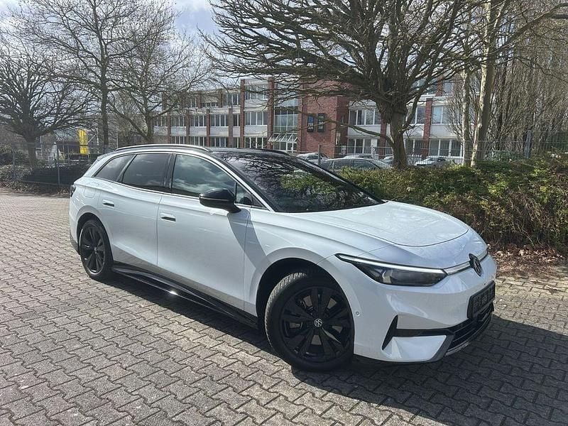 Gebraucht VW ID.7 Pro 210 kW (286 PS) 2024 Gletscherweiss Kombi