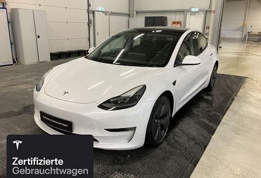 Gebraucht Tesla Model 3 Long Range RWD 208 kW (283 PS) 2021 Weiß Limousine