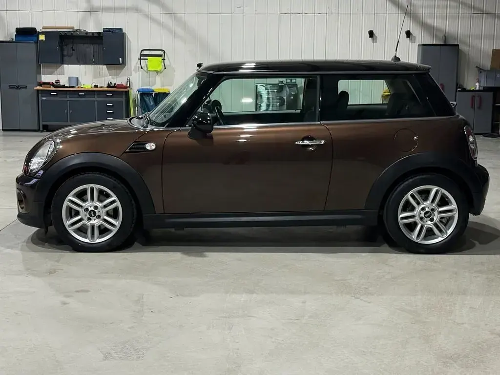 Gebraucht Mini Cooper 122 PS (89 kW) 2011 Braun Kleinwagen