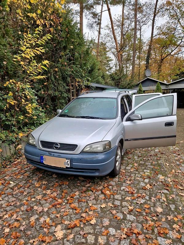 Silber Gebraucht 2000 Opel Astra Kombi | 1.480 € - Bild 1/4
