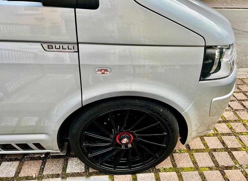 Gebraucht VW T5 140 PS (102 kW) 2010 Silber Van