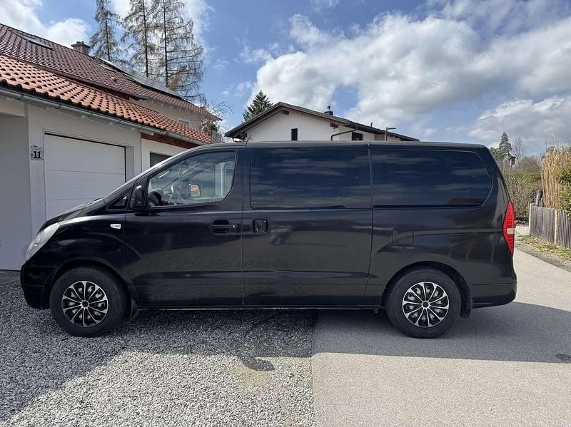 Gebraucht Hyundai H-1 Classic 116 PS (85 kW) 2012 Van / Kleinbus