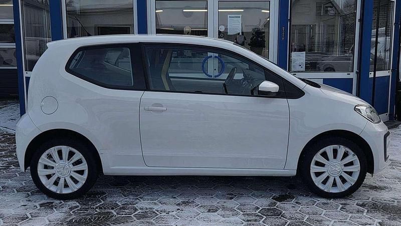 Gebraucht VW up! high up! 60 PS (44 kW) 2017 Weiß Kleinwagen