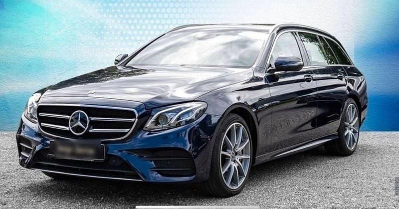 Blau Gebraucht 2020 Mercedes E400 AMG Kombi | 35.490 € (Guter Preis) - Bild 1/4