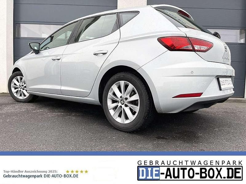 Second-hand Seat Leon Style 116 CP (85 kW) 2017 Argintiu Berlinǎ