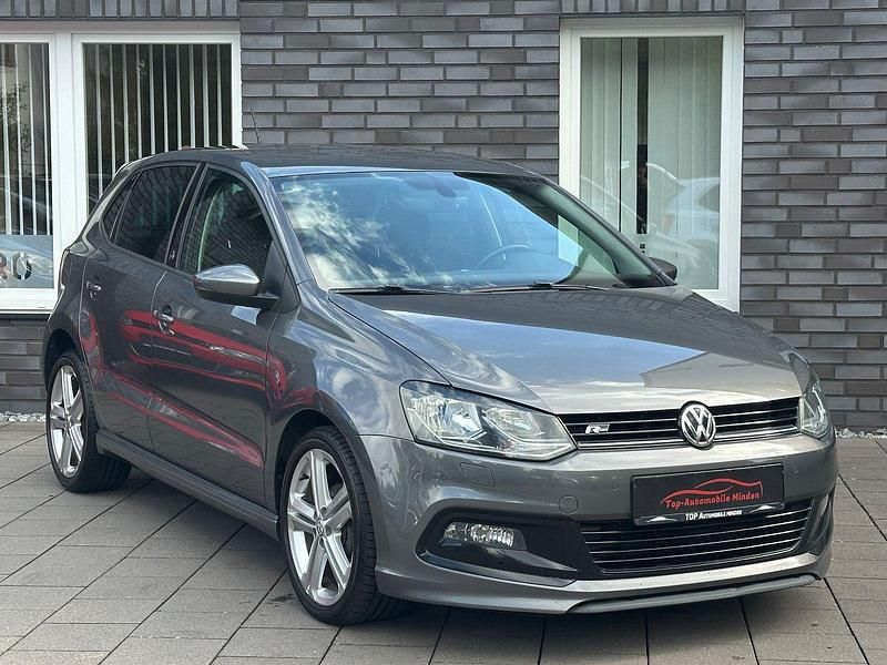 Grau Gebraucht 2017 VW Polo R-line Limousine | 12.499 € (Etwas zu teuer) - Bild 1/4