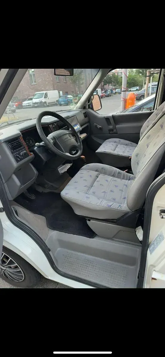 Gebraucht VW Multivan 84 PS (61 kW) 1997 Weiß Van / Kleinbus