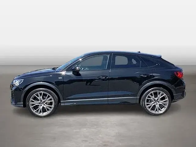 Gebraucht Audi Q3 Sportback S-Line 190 PS (139 kW) 2025 Schwarz SUV