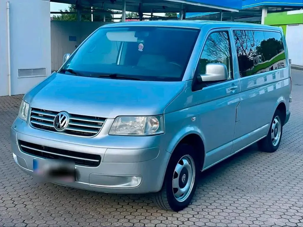 Gebraucht VW Caravelle 131 PS (96 kW) 2009 Grau Van