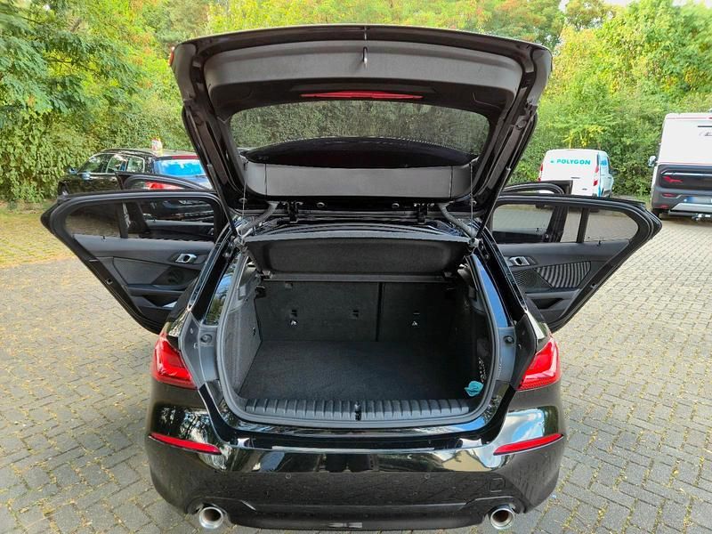 Gebraucht BMW 118 Advantage 150 PS (110 kW) 2021 Schwarz Kleinwagen