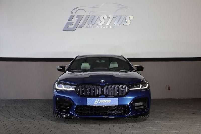 Gebraucht BMW 540 Performance 340 PS (250 kW) 2021 Phytonicblau metallic (c1m) Limousine