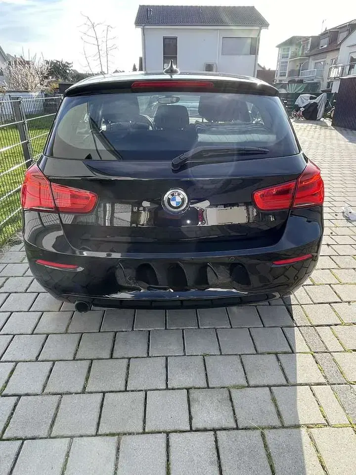 Second-hand BMW 116 Advantage 109 CP (80 kW) 2015 Negru Hatchback