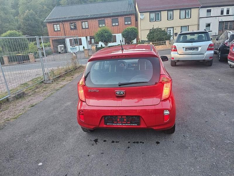 Gebraucht Kia Picanto Edition 7 69 PS (50 kW) 2014 Rot Kleinwagen